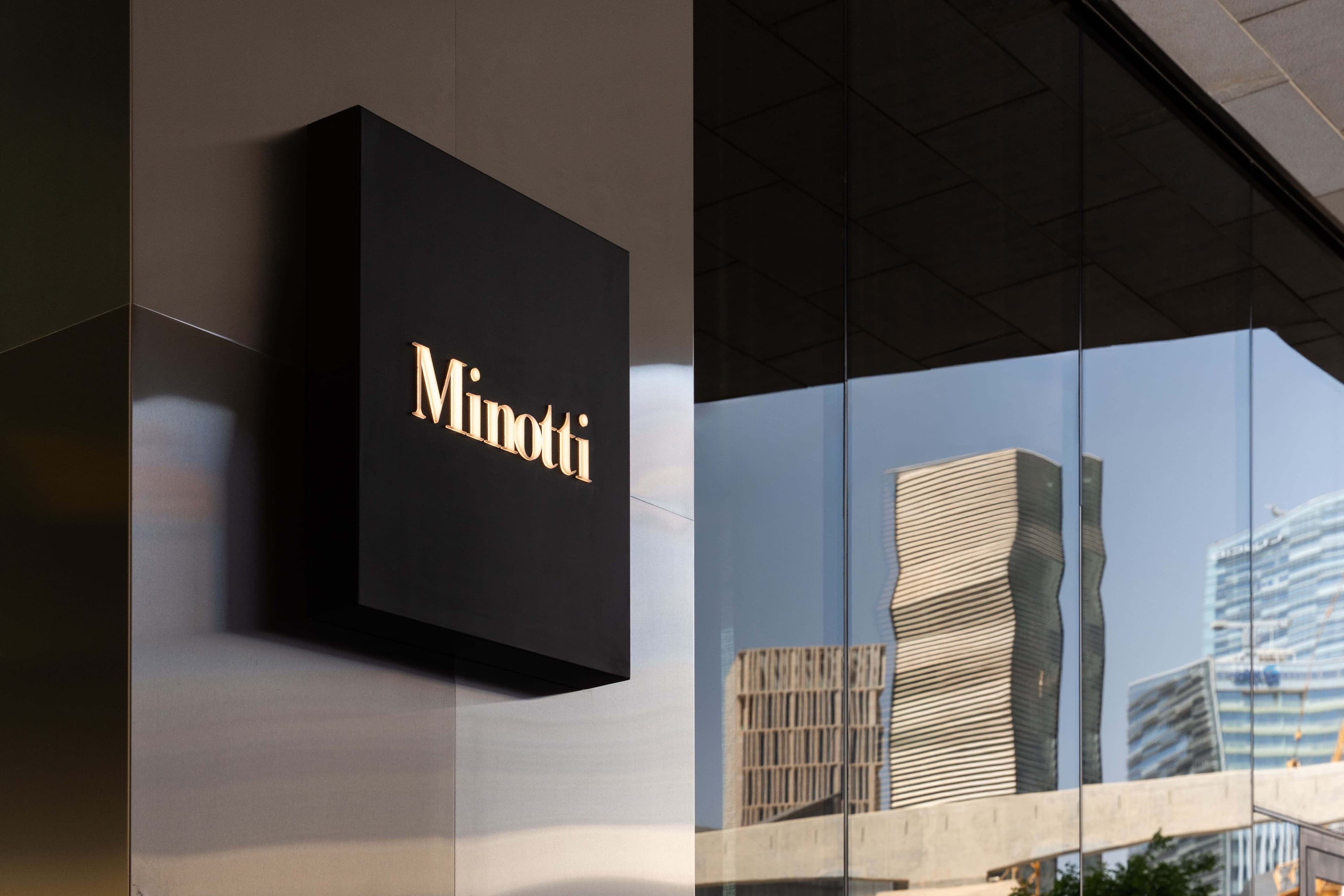 Minotti Riyadh store entrance with modern glass facade